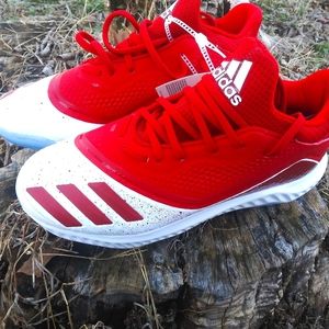 Adidas icon v bounce cleats
